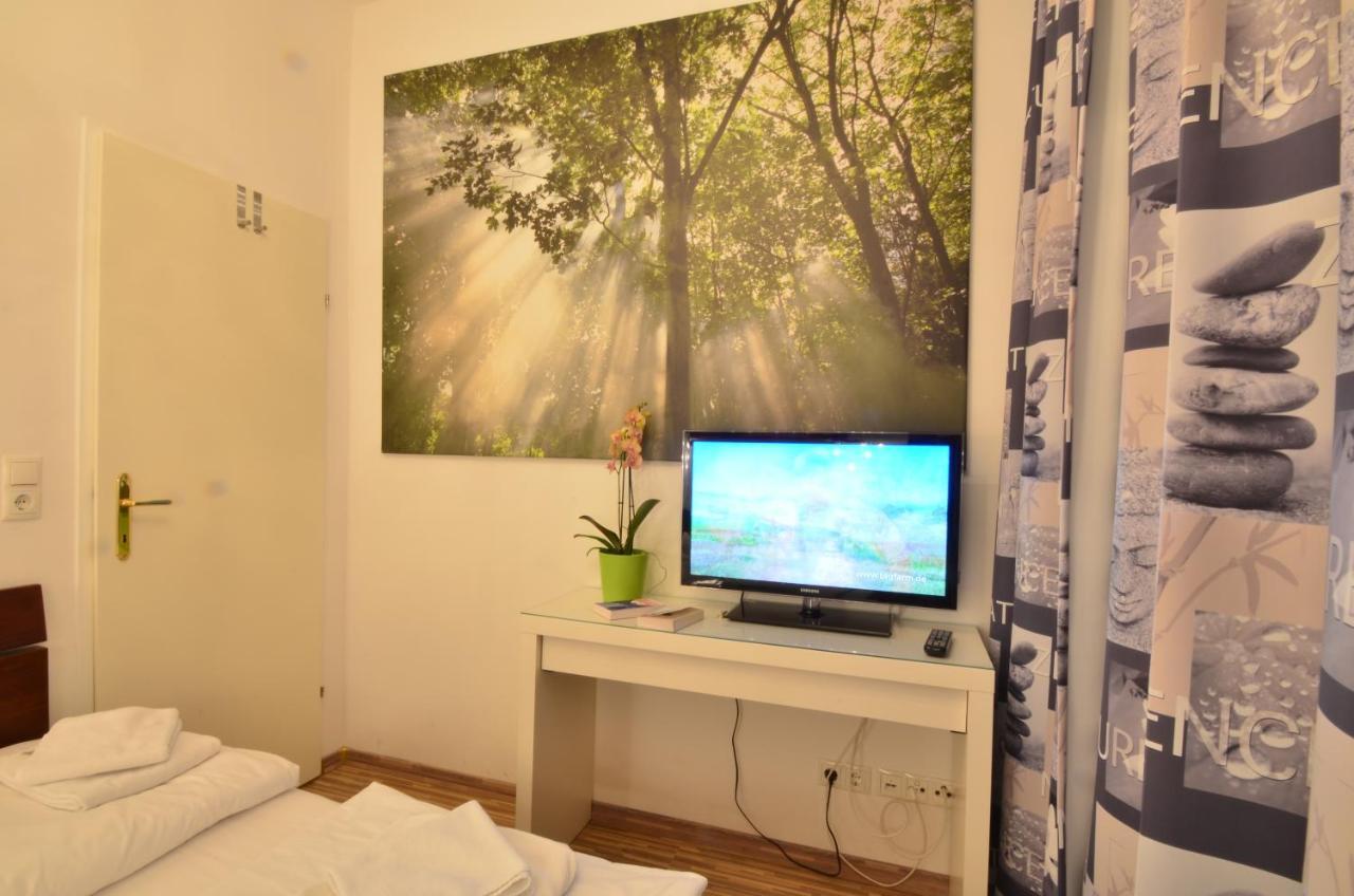 Ajo Messe - Contactless Check In Aparthotel Viena