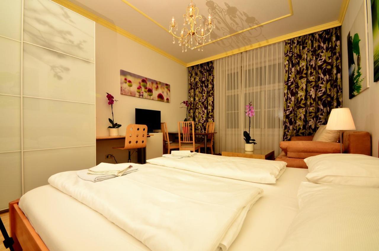 Ajo Messe - Contactless Check In Aparthotel