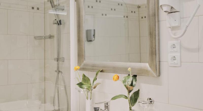 Carlton Opera Hotel Viena