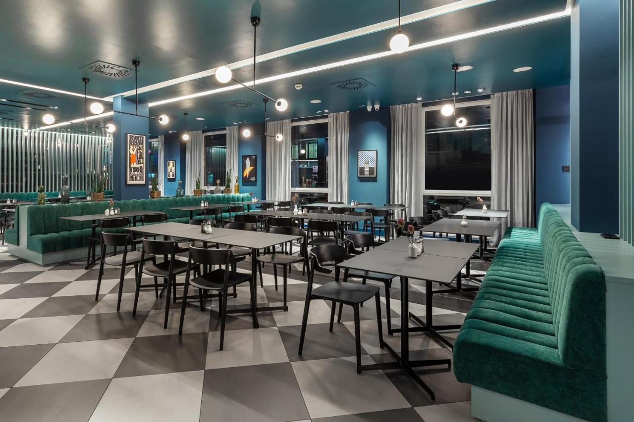 Acom-hotel 4* Vienna
