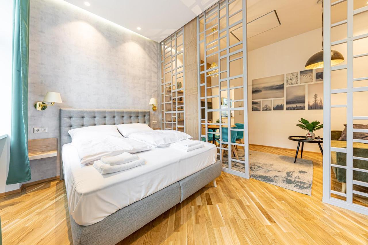 Zeus Design Apartment *