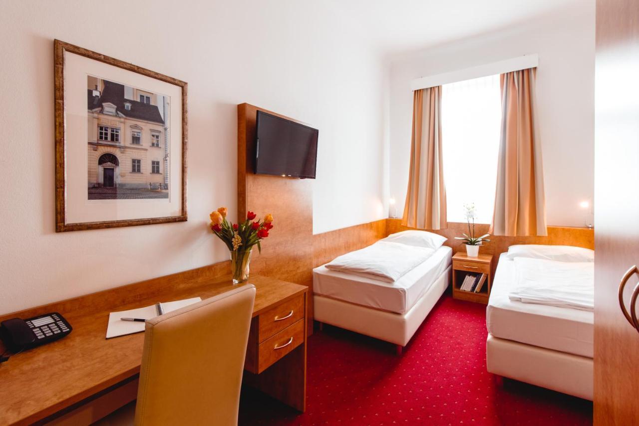 Allegro Hotel 3*