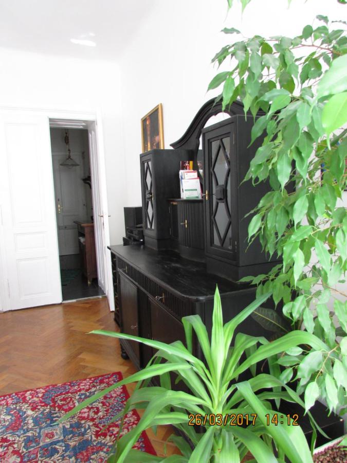 Art Nouveau Apartment