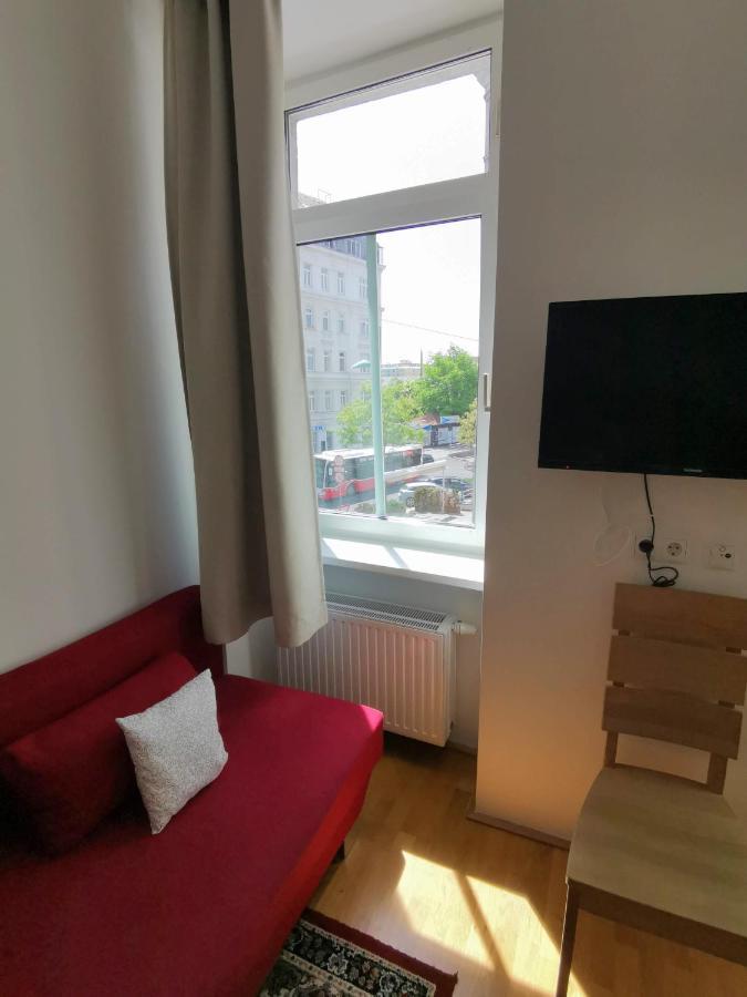 Hellwagstrasse Apartment