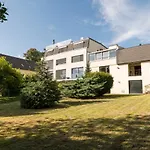 Yes, It Is Retro - Big Villa With Indoor Pool