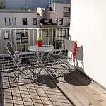 Red Monkey Vienna Apartment