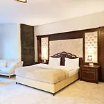 River Lodge