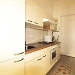Apms Rooms
