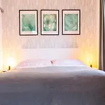 Green & Cozy Apartment - 15 Min To City Center