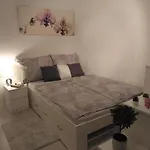 Anastasia-Apartment & Garage