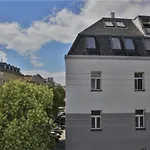 Sunny Penthouse L Dg5\'12