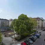 Sunny Apartment