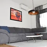 Cosy New Apartment 3Min To Vic/Uno-City And Danube