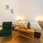 Comfort Studio In Zentrumsnaehe I Levestate