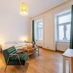 Comfort Studio In Zentrumsnaehe I Levestate