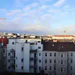 Brilliant View: Balcony Home, Modern, Stylish And Newly Renovated