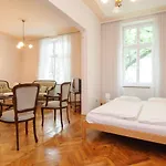 Vienna-Apartment-One Servitengasse