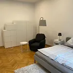 100M2 Apartment Naehe 1010 Wien