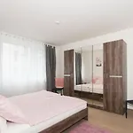 Sissy Apartment - Self Check-In