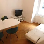 Sobieski Stefansdom Apartments