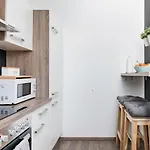 Vienna 15 Design Apartment