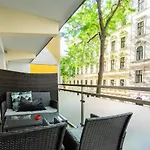 Christiano Apartments Naschmarkt