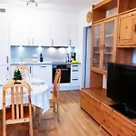 New, Quiet Flat Next To U1, Vic, Shopping Mall,...