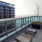 Triiiple Suites Level 22 Mit Balkon Und Tiefgarage
