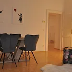 Wunderschöne Altbauwohnung in zentraler Lage Wien