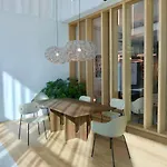 New Luxury Apartment Overlooking Vienna