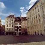 1St City Apartments