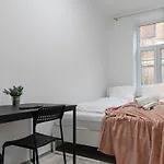 Magnificent 5Br Shared Apartment - Perfect For Longstays