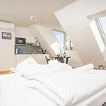 Rooftop Apartments mit großer Terrasse by ichbucheAT