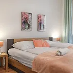 Charming Apt - Ideal For Longstays