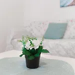Charming Apt - Ideal For Longstays