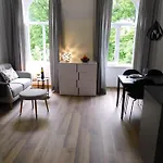 Max, Ruhige Sonnige Wohnung In Praternaehe