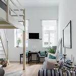⍟Luxurious And Spacious⍟ 5 Min Walk To City Center