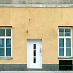 Bacher Apartment
