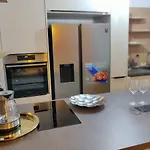 Vienna Top Apartment With Parking, Great Surroundings