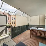 17 C&J\'S Apartment