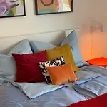 Brand New Cozy Apartment 10 Min To City Center