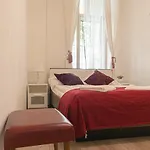 Bookable in Lockdown Buchbar Timless 2BR