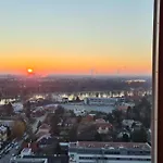 Flat Uno City