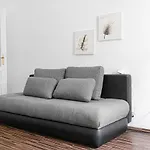 Vivid King Bed Apt - 12 Minutes From City Center