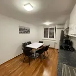 Refaeli Apartments 1020