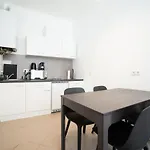 Lovely 2-Bedroom Apartment Next To Praterstern