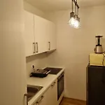 Deluxe Apartment mit Balkon und Parkplatz!