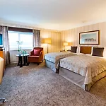 Hilton Vienna Waterfront