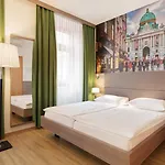 Hotel Lucia