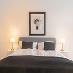 Beautiful 1Br Apt. Vienna Akh - Ideal For Longstay